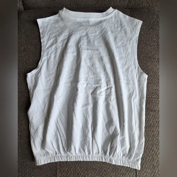 Cloth By Design White Tank In Size Xsmall. - Picture 2 of 3
